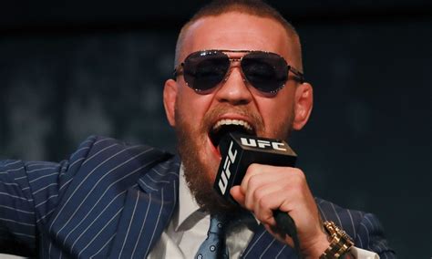 Fan has epic response to Conor McGregor cropping her out of a 